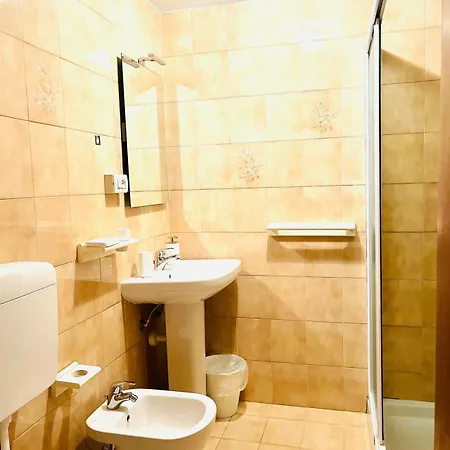 Sleep In Mitte Гостевой дом